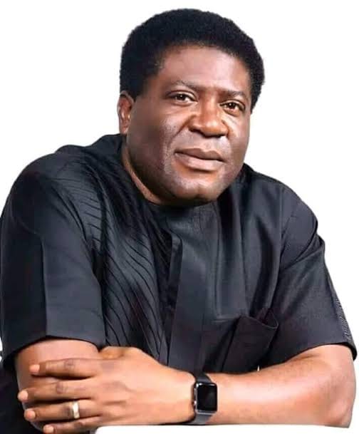 Madumere felicitates with Christians on Christmas, urges them to lead a life of Sacrifice, love