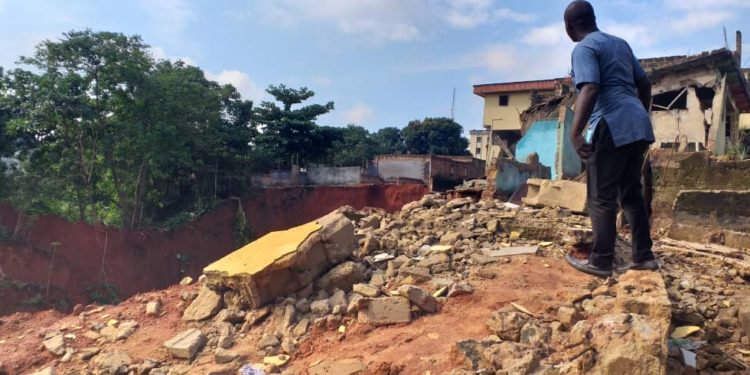 Disaster: 200 rendered homeless as erosion destroys houses, churches in Onitsha