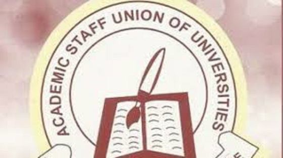 BREAKING: UNIPORT ASUU stranded as students lock Secretariat, disrupt meeting