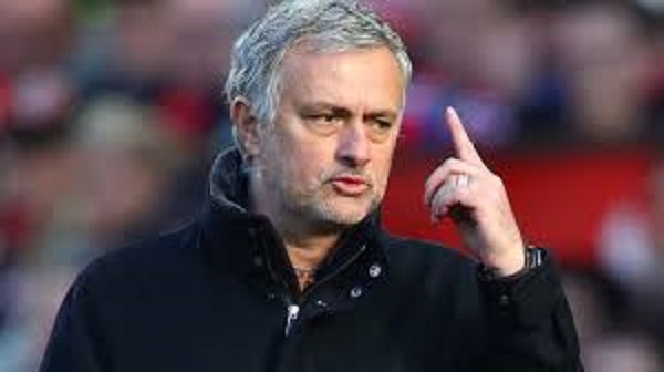 RETURN OF THE SPECIAL ONE: Jose Mourinho unveiled as new Tottenham manager
