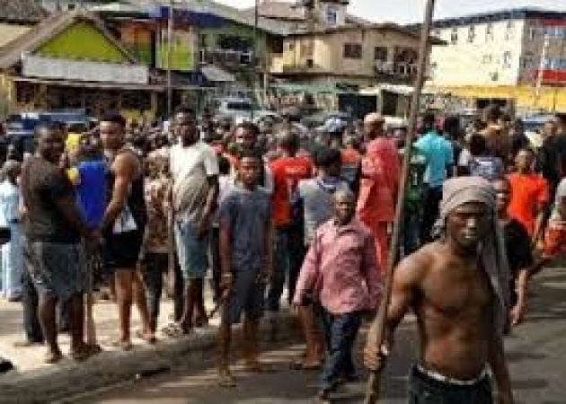 Tension in Lagos as hoodlums reign supreme