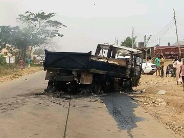 Truck Crushes Students , Okada Man To Death