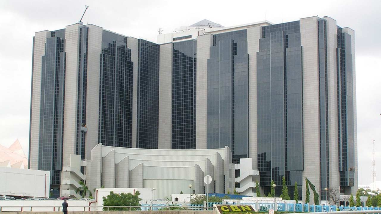 Old Notes: Old Notes:Flood Banks After CBN’s Latest Directive