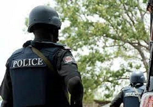 Police Officer  Triggers Down Truck Driver In Plateau