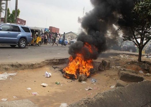 Three Die As Mob Attack Police Station In Kogi