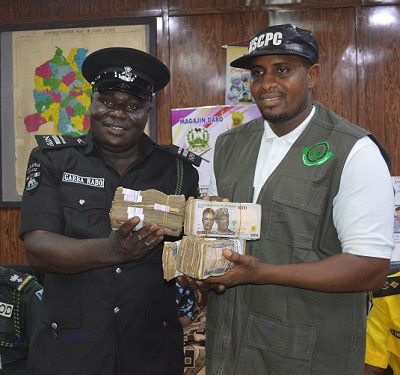Two Policemen Rewarded With N1m For Rejecting Bribe