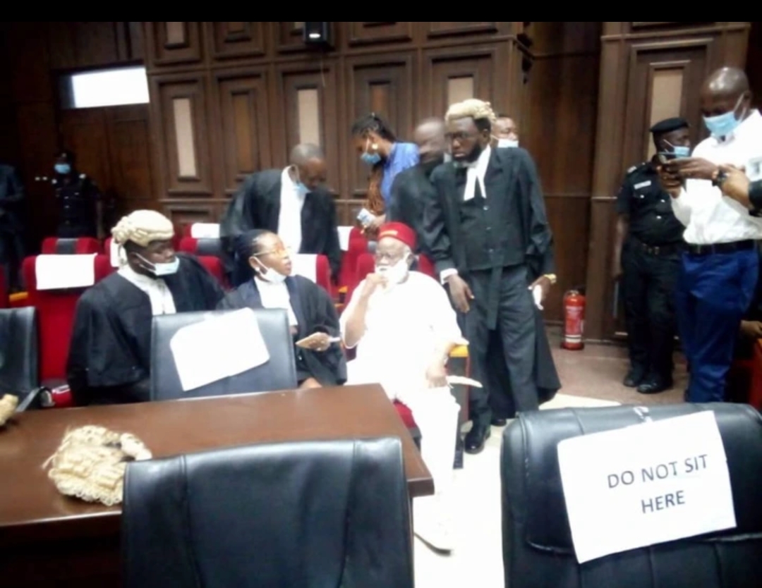 Ex-Anambra Governor Ezeife Storms Fed. High Court for Nnamdi Kanu’s Trial  –  PICS