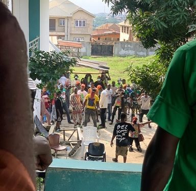 Gunshots As Security Operatives Rescue Osun APC Appeal Committee