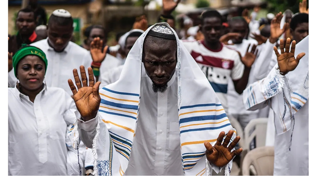 Igbo ‘Jewish Community’ In Tears As Soldiers Reportedly Stormed Synagogue, Arrested Worshipers On Shabbat