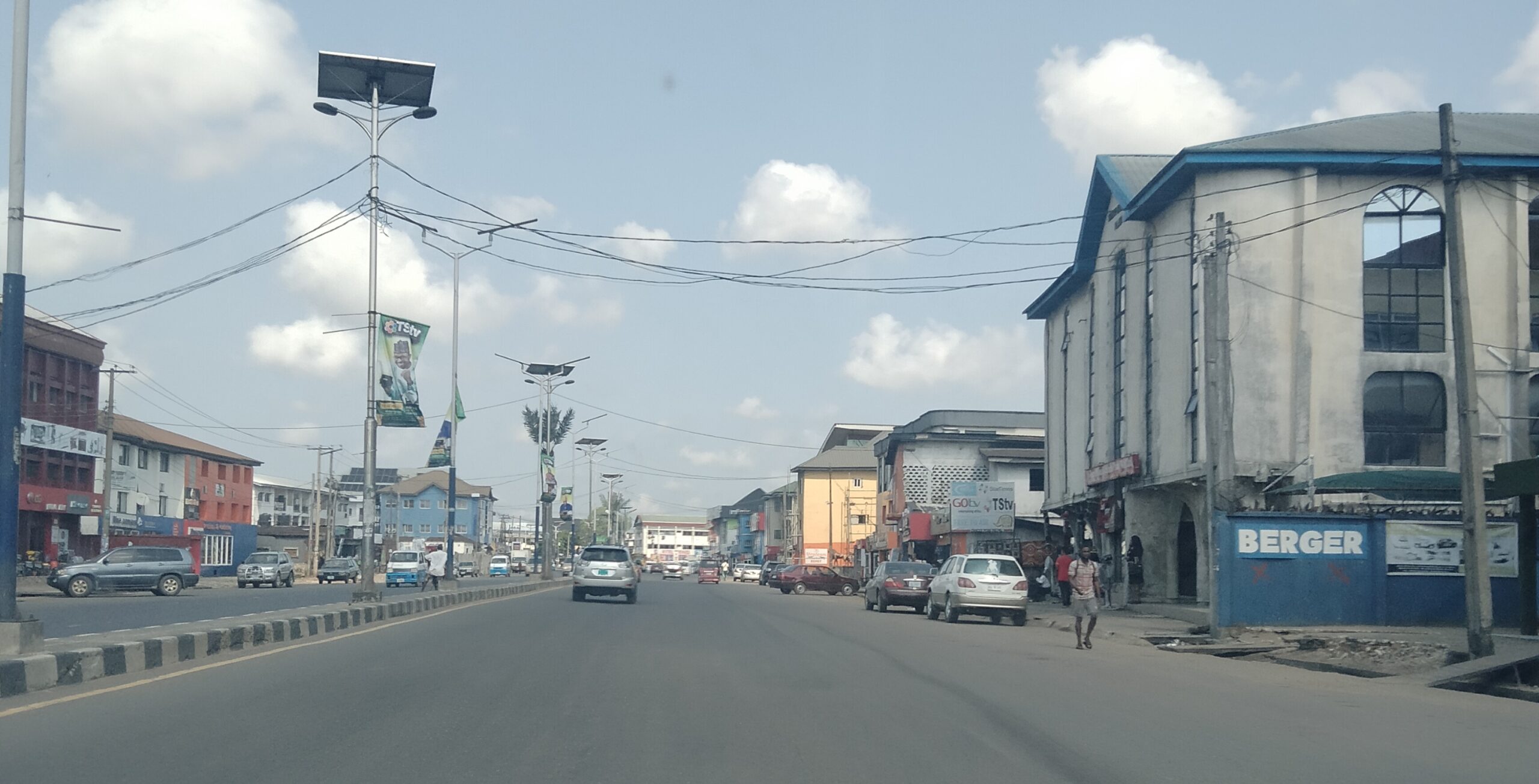 Sit-At-Home Order: Activities Gradually Returning To Owerri, As Banks, Big Businesses Remain Shut
