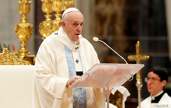 Pope Pleads For peace At Easter