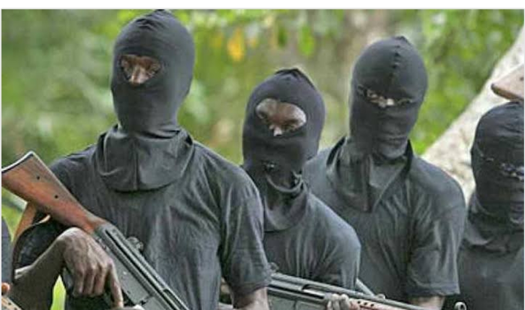 How Gunmen Burnt Down Three Police Stations In Anambra
