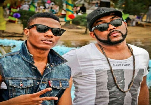 Wizkid Laughs Off Banky W’s Comment In Interview With Ebuka