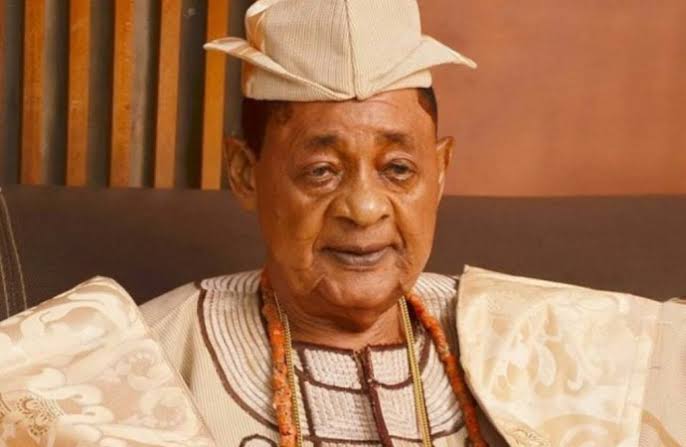 Aide Says Alaafin of Oyo Refused To Be Taken Abroad For Treatment Before Death